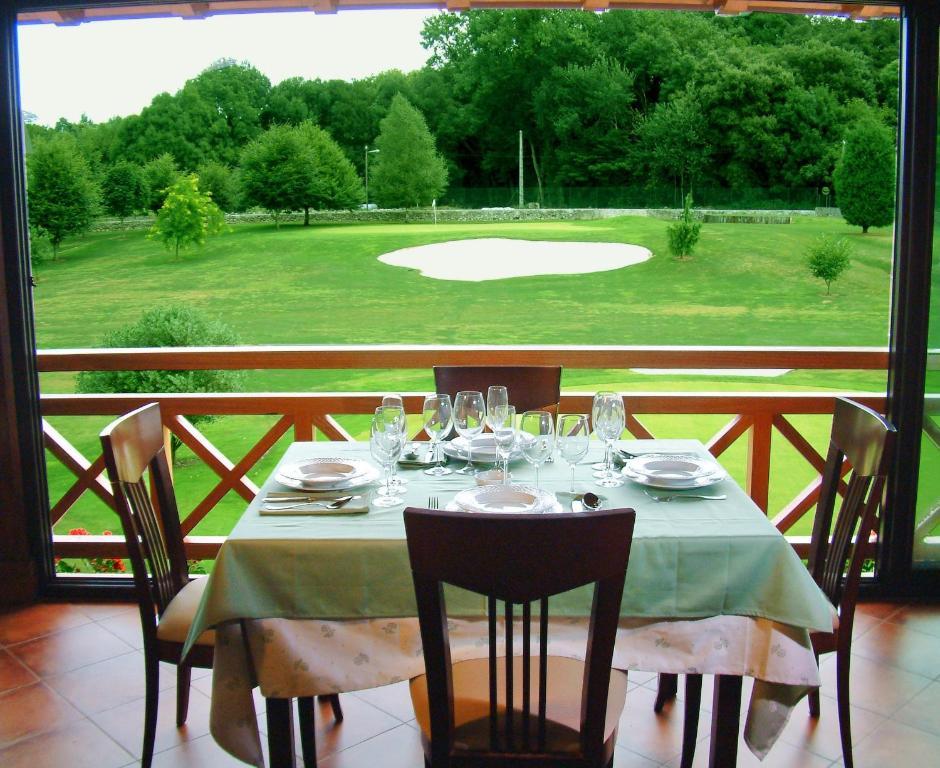 Hotel Aldama Golf Quintana de Llanes Exterior photo